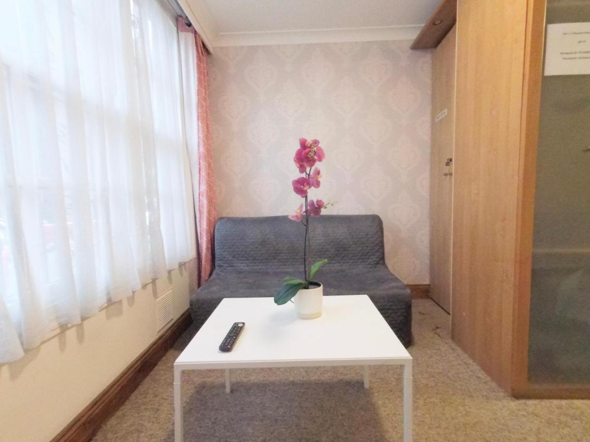 شقة Flat 1 At 6 Taunton Mews لندن المظهر الخارجي الصورة