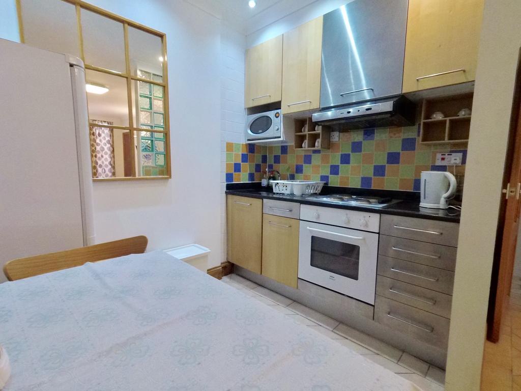 شقة Flat 1 At 6 Taunton Mews لندن المظهر الخارجي الصورة