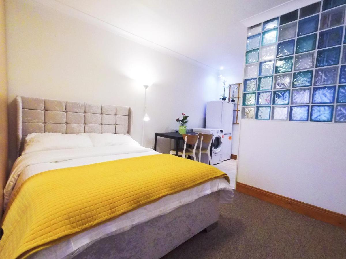 شقة Flat 1 At 6 Taunton Mews لندن المظهر الخارجي الصورة